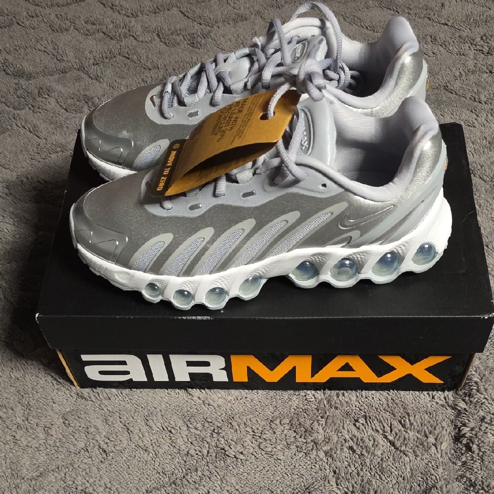 Nike Air Max Metallic Gray Sneakers